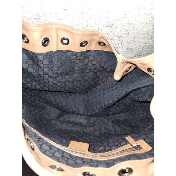 Gucci Linen and Leather Shoulder Bag - Picture 7 of 9